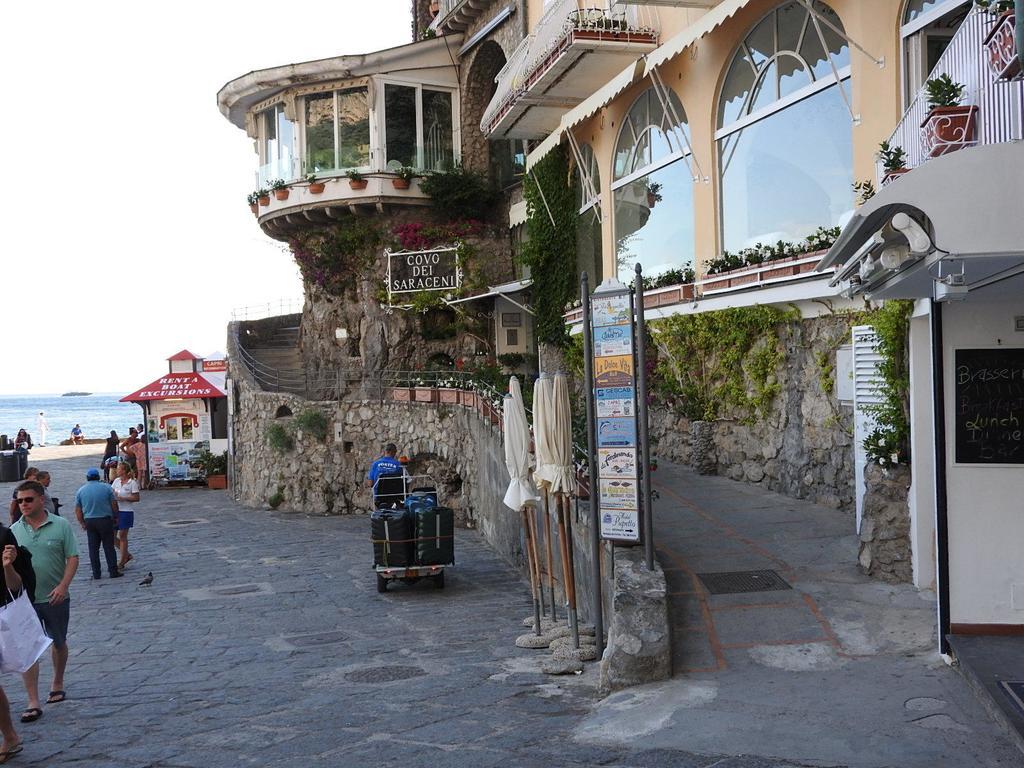 Villa Torre Trasita Luxury Suites Positano Ruang foto